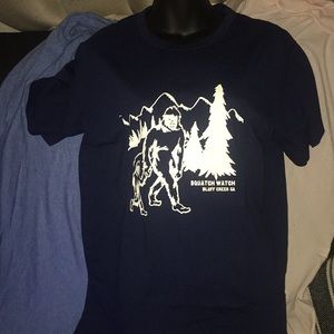 Men’s Navy Soft Cotton Squatch Watch Tee